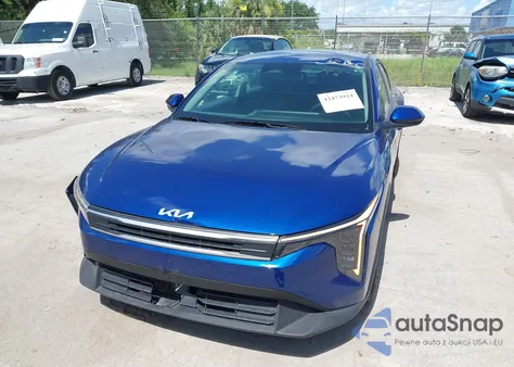 2025 Kia K4 Lxs z USA, uszkodzony, nr VIN 3KPFT4DE4SE021796
